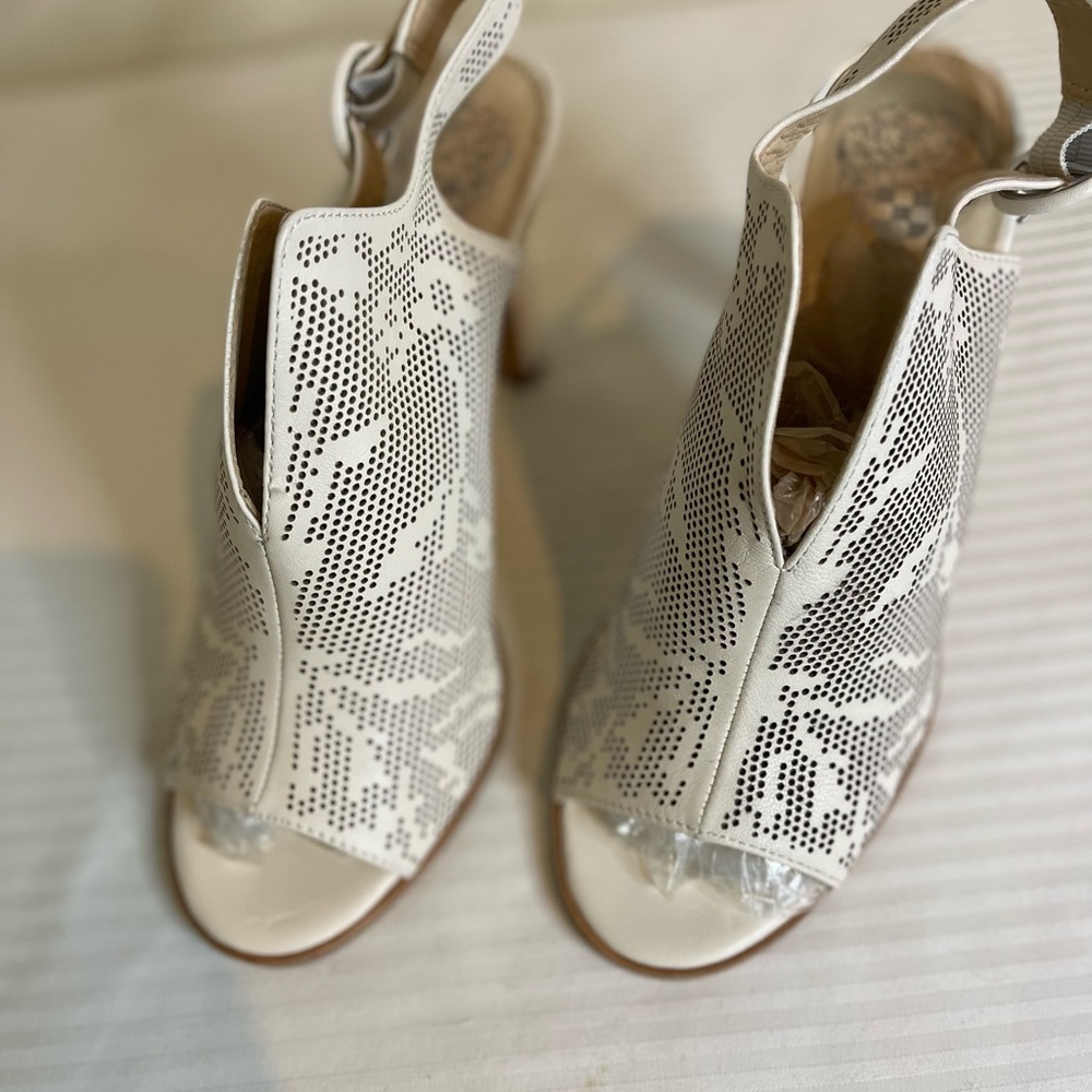 Vince Camuto White Heels Elegant Design
